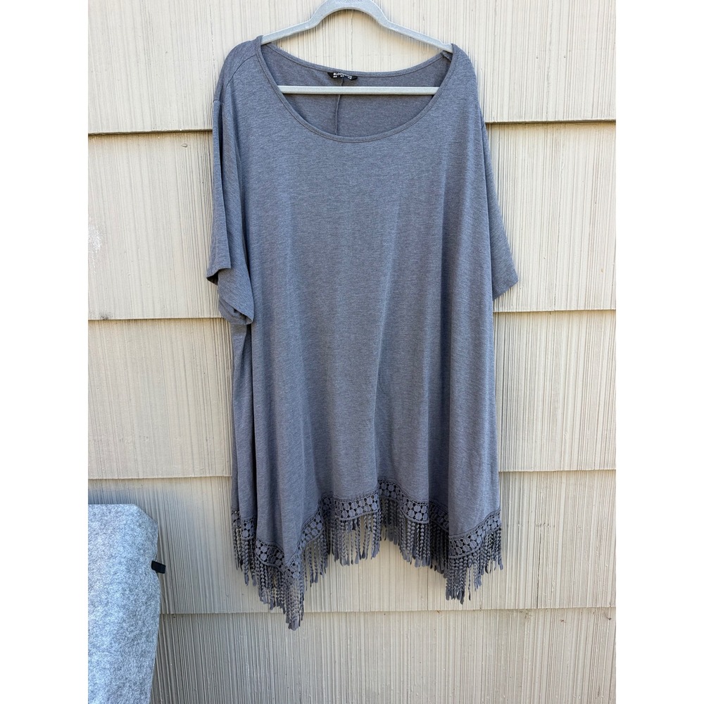 Bloomchic Gray Crochet Lace Fringe Hem Tunic Top Short Sleeve Plus Size 30